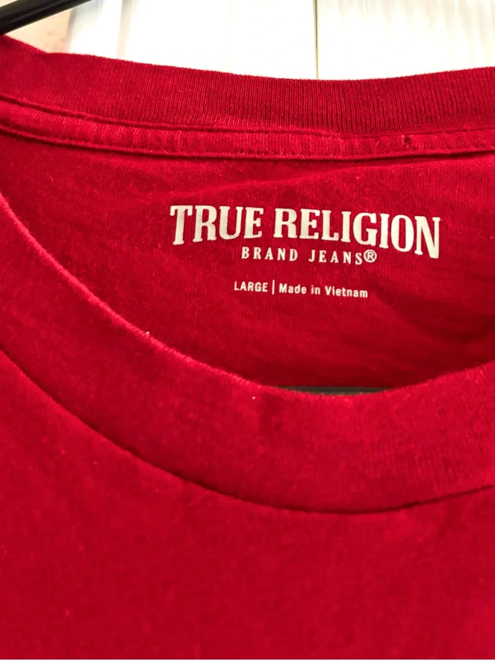 True Religion Men’s T-Shirt Large Red Buddha Face Logo Graphic Print